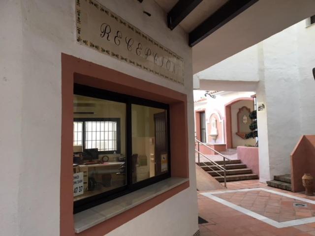 شقة Large And Elegant In Puerto Banus With Pools And Paddle ماربيا المظهر الخارجي الصورة