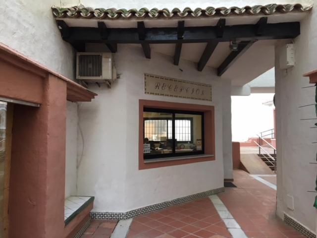 شقة Large And Elegant In Puerto Banus With Pools And Paddle ماربيا المظهر الخارجي الصورة
